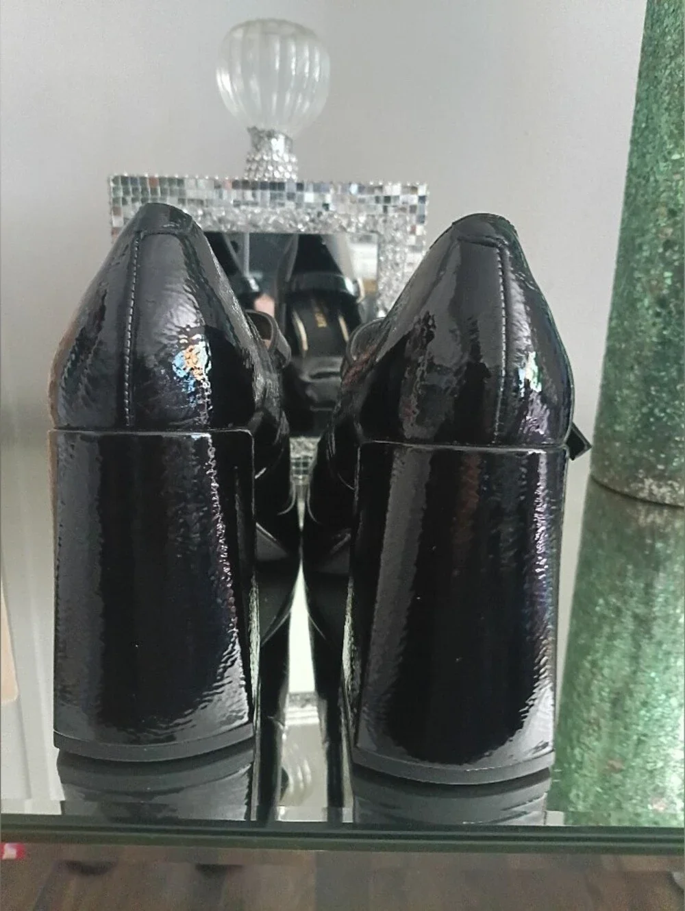 Kenneth Cole Black Patent Platform Mary Jane Pump